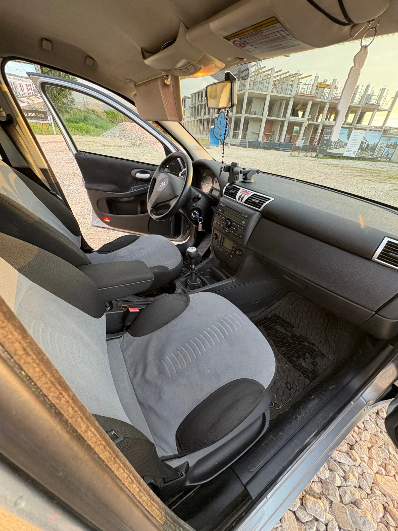 Fiat Stilo, снимка 8 - Автомобили и джипове - 54544128