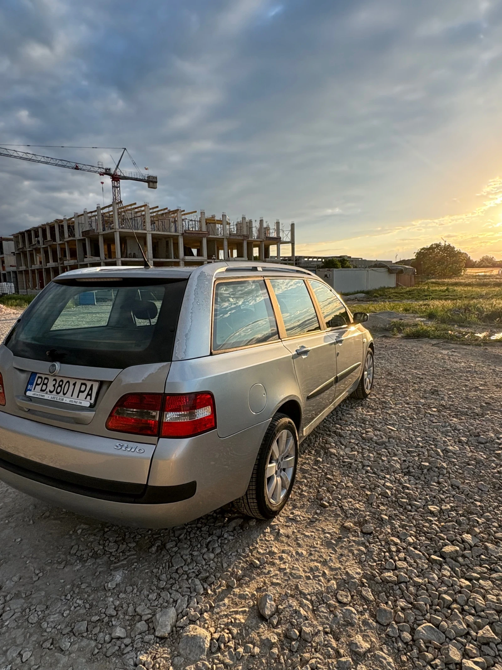 Fiat Stilo, снимка 3 - Автомобили и джипове - 54544128