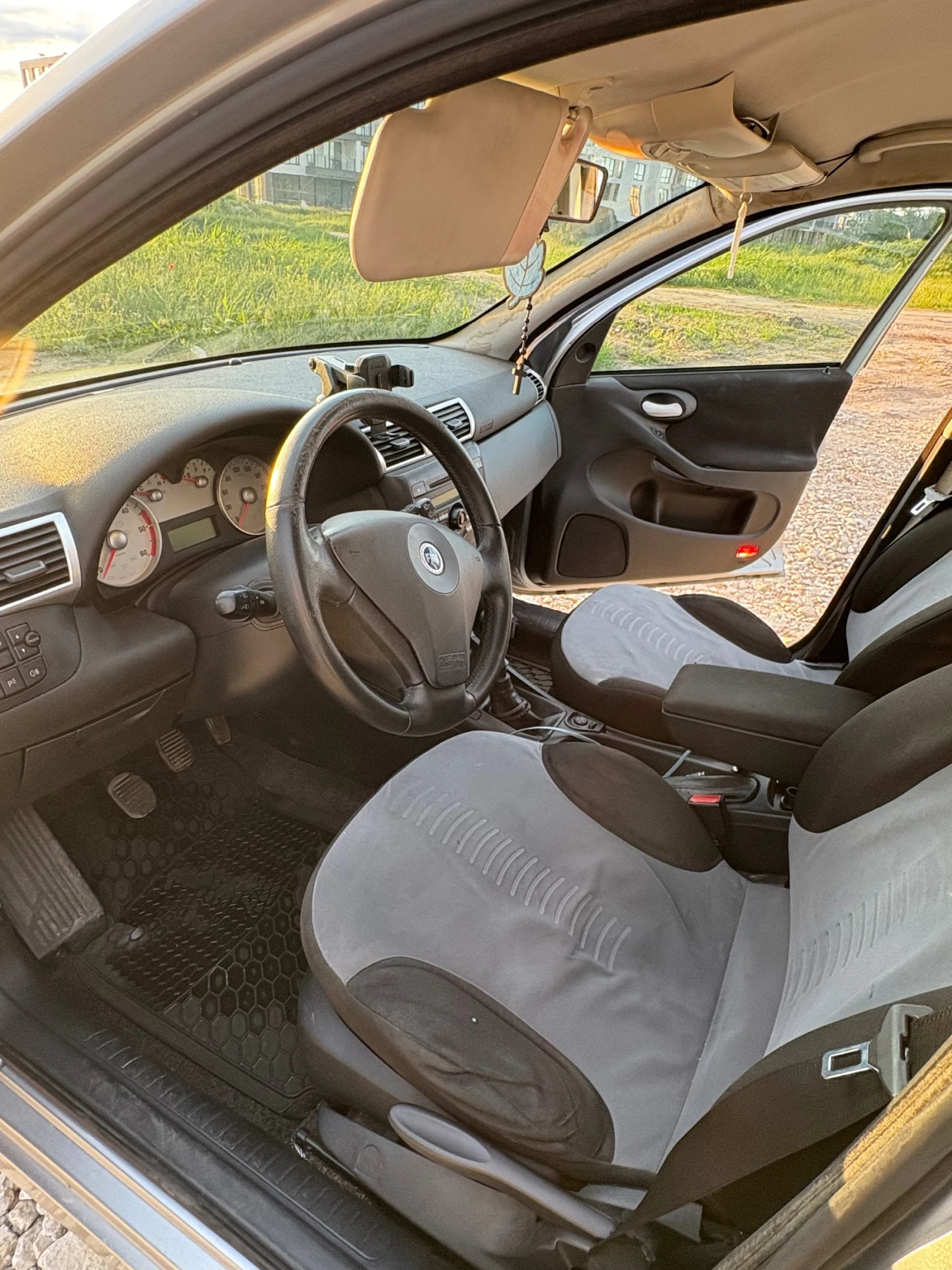 Fiat Stilo, снимка 6 - Автомобили и джипове - 54544128