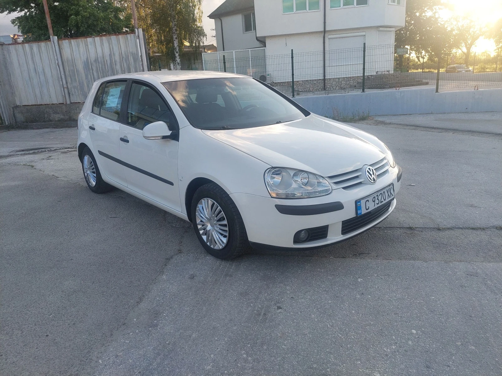 VW Golf, снимка 3 - Автомобили и джипове - 54706846