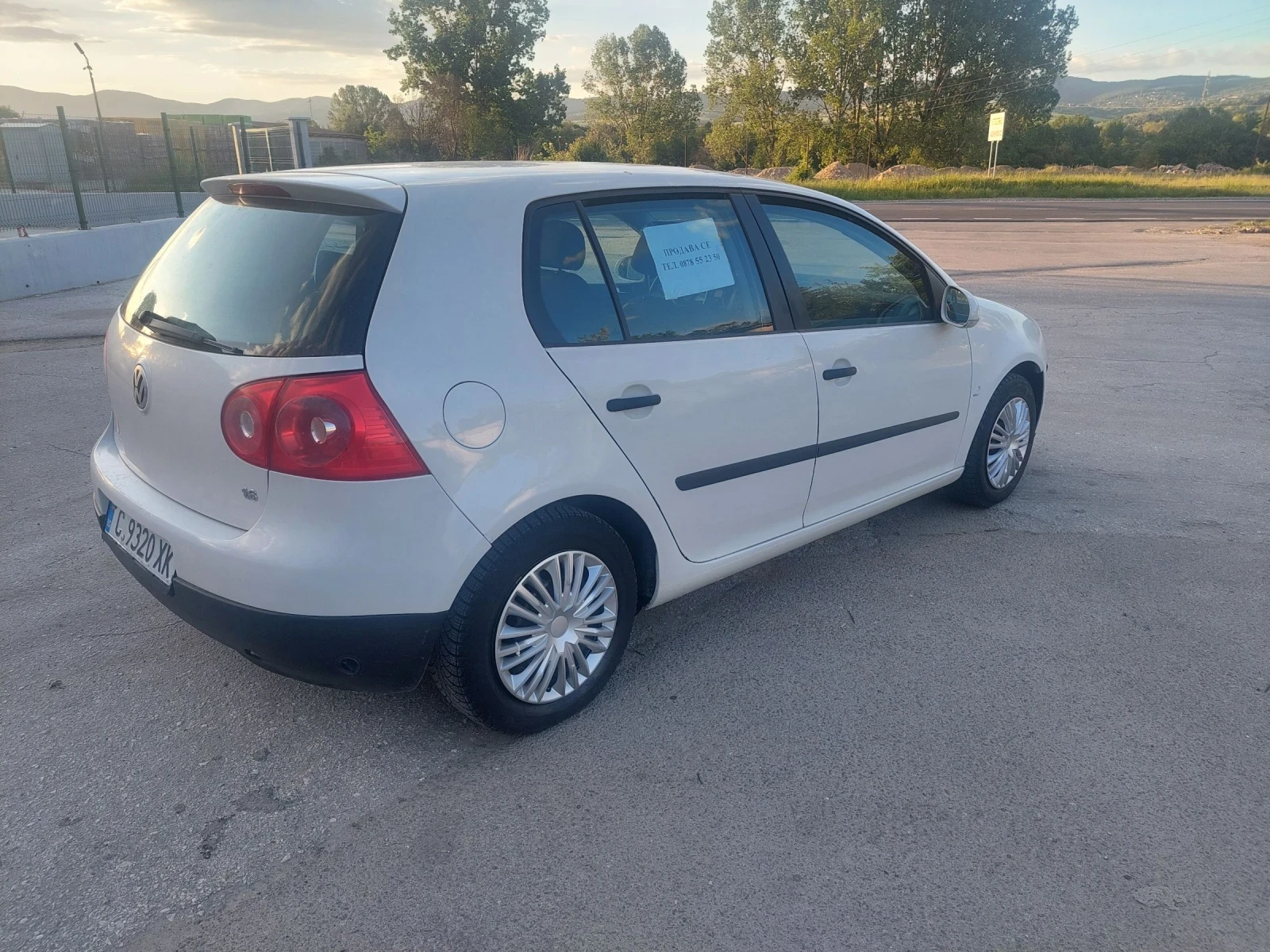 VW Golf, снимка 4 - Автомобили и джипове - 54706846