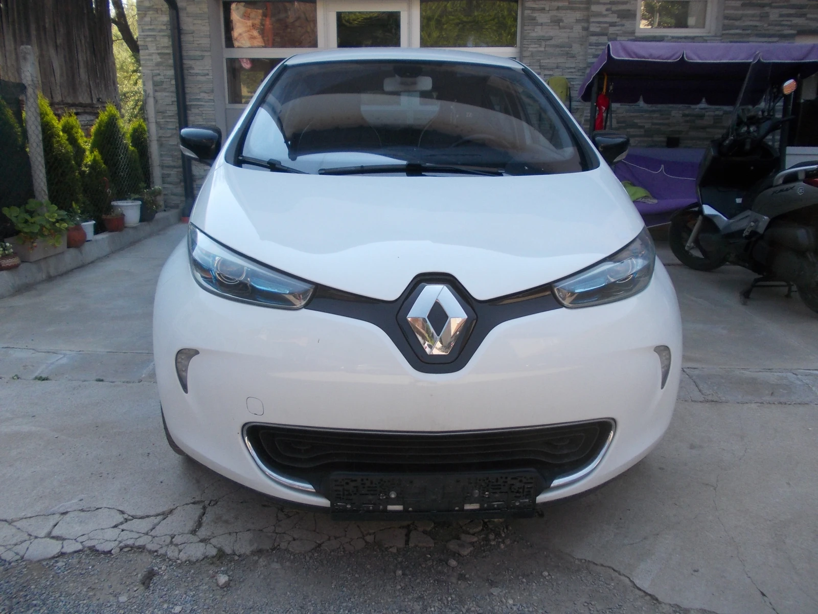 Renault Zoe q210, снимка 2 - Автомобили и джипове - 54863432