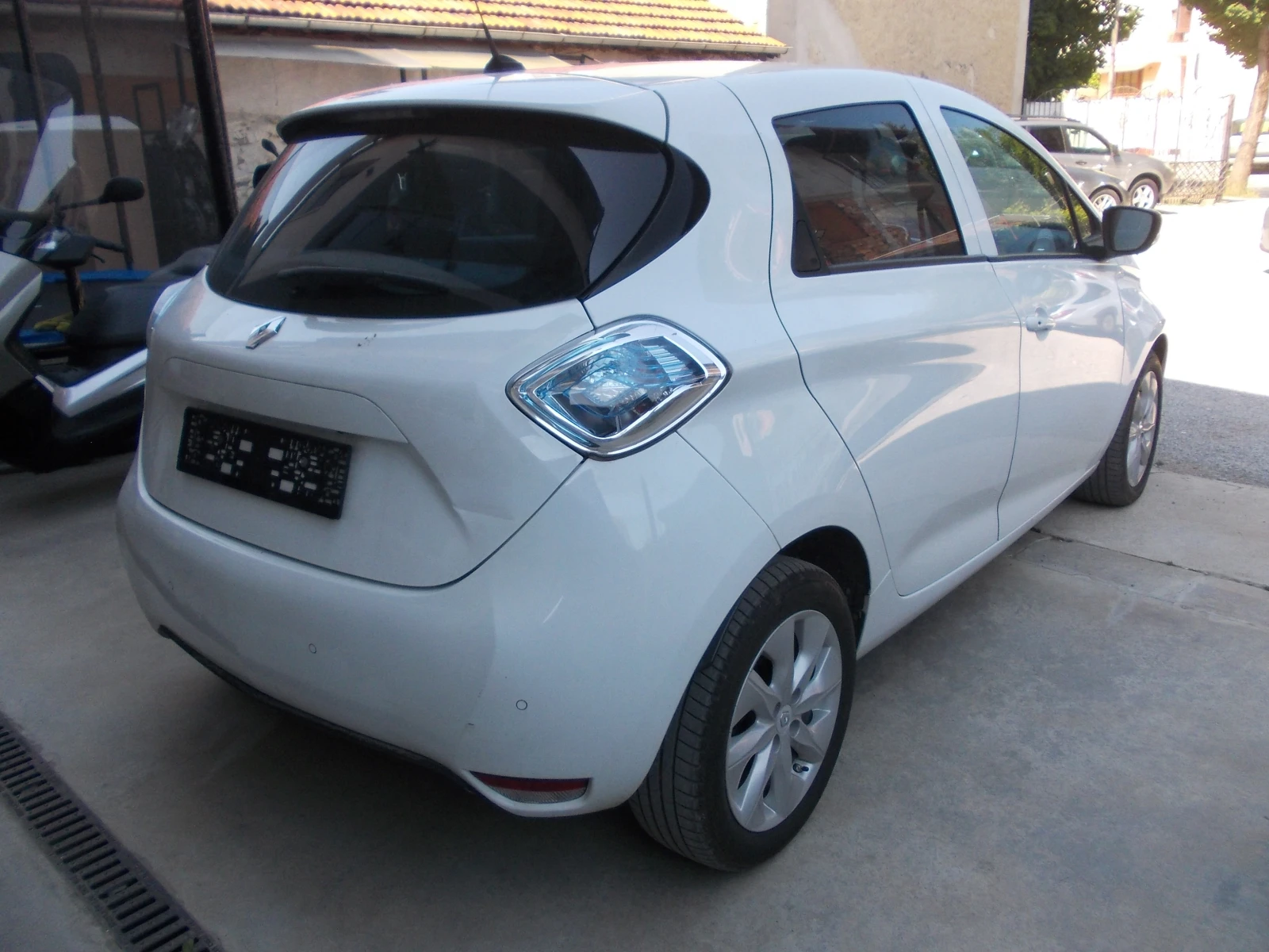 Renault Zoe q210, снимка 5 - Автомобили и джипове - 54863432