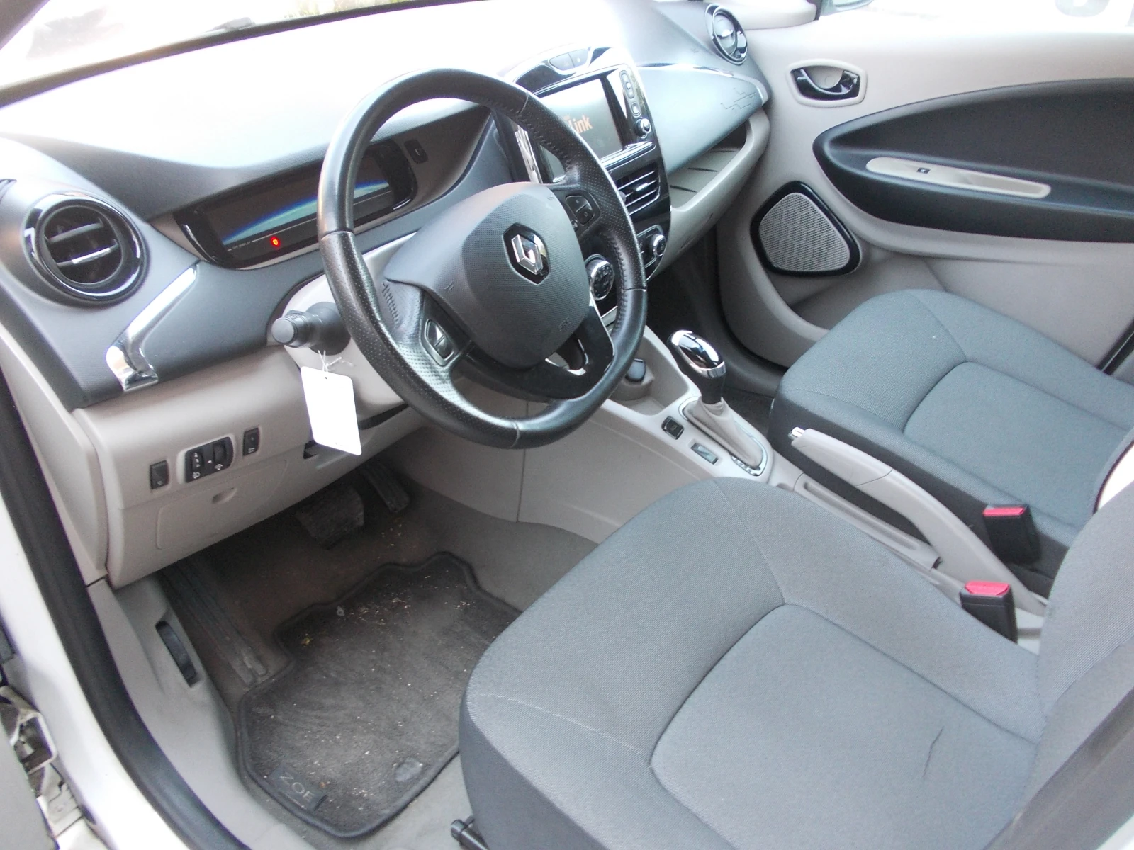 Renault Zoe q210, снимка 6 - Автомобили и джипове - 54863432