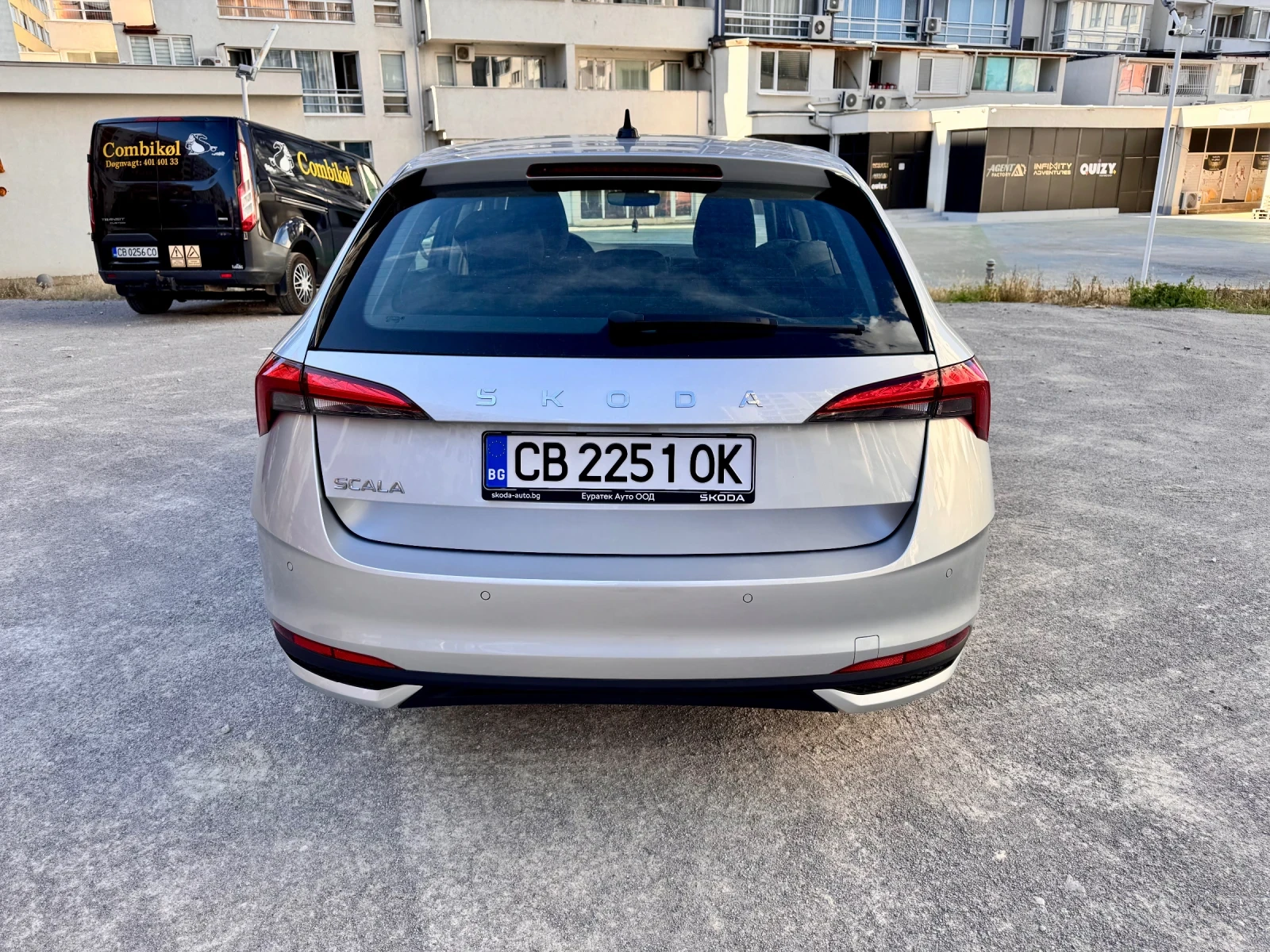 Skoda Scala 1.5 TSI | Гаранция, снимка 4 - Автомобили и джипове - 54934353