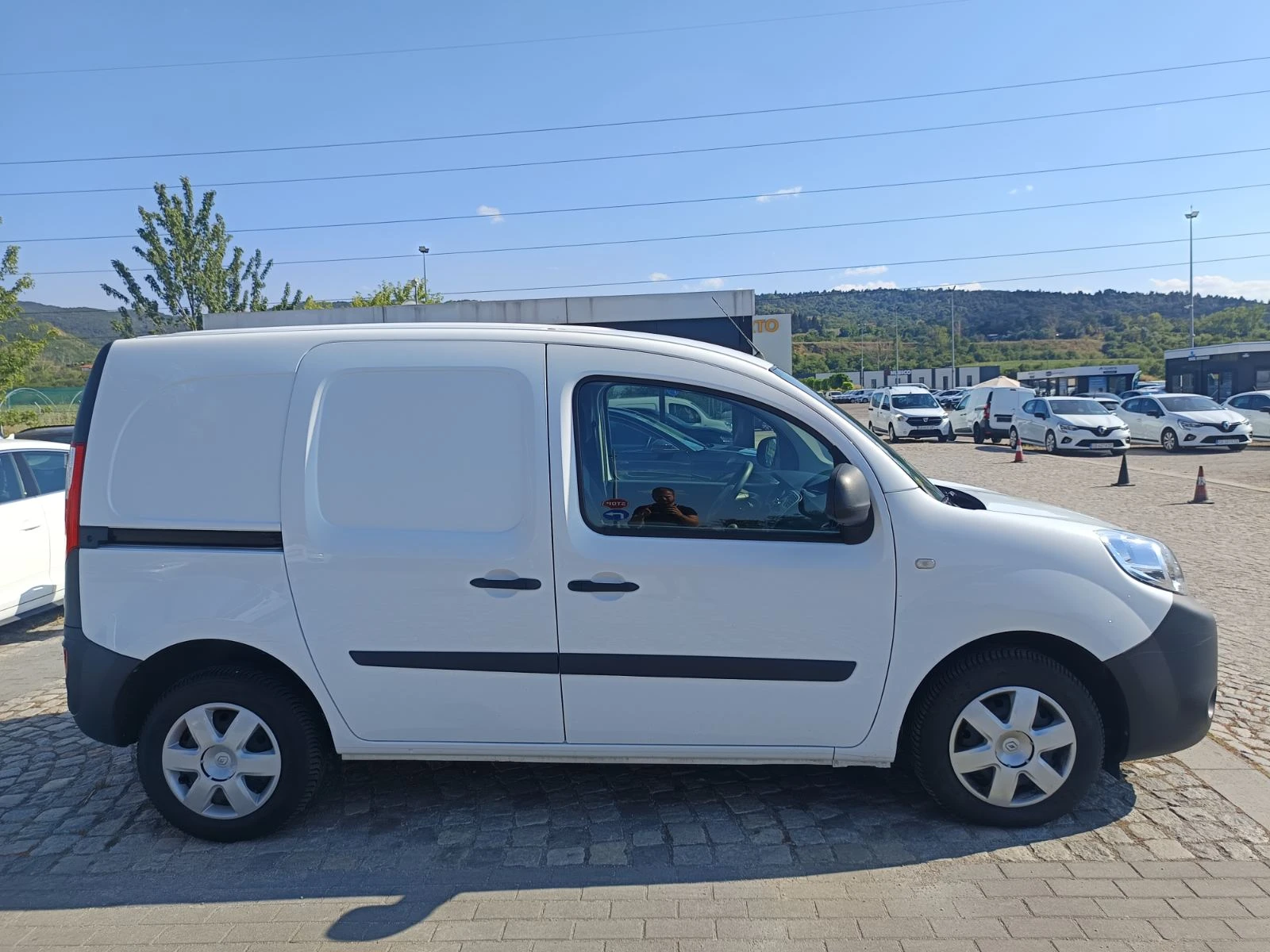 Renault Kangoo 1.5dCi/ 80к.с., снимка 7 - Автомобили и джипове - 55553116