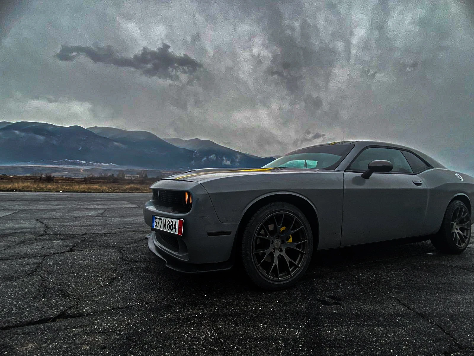 Dodge Challenger V6 - SRT pack, снимка 5 - Автомобили и джипове - 55873849