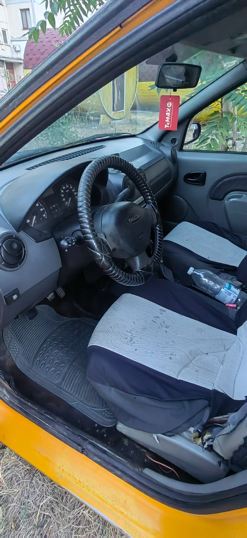 Dacia Logan, снимка 4 - Автомобили и джипове - 55907516