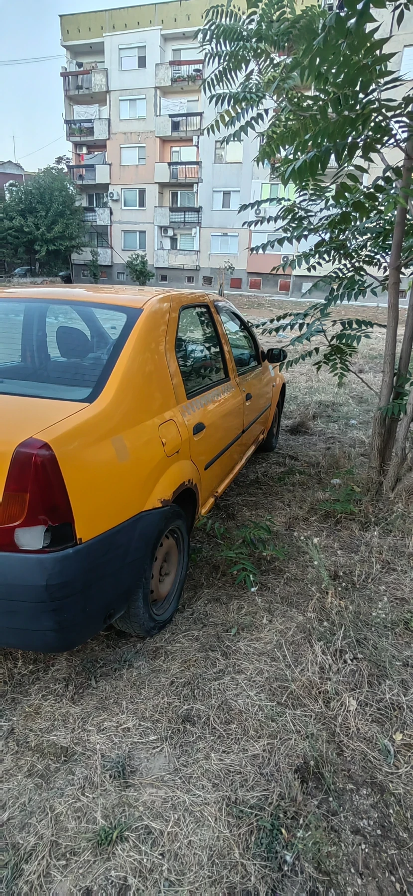 Dacia Logan, снимка 5 - Автомобили и джипове - 55907516