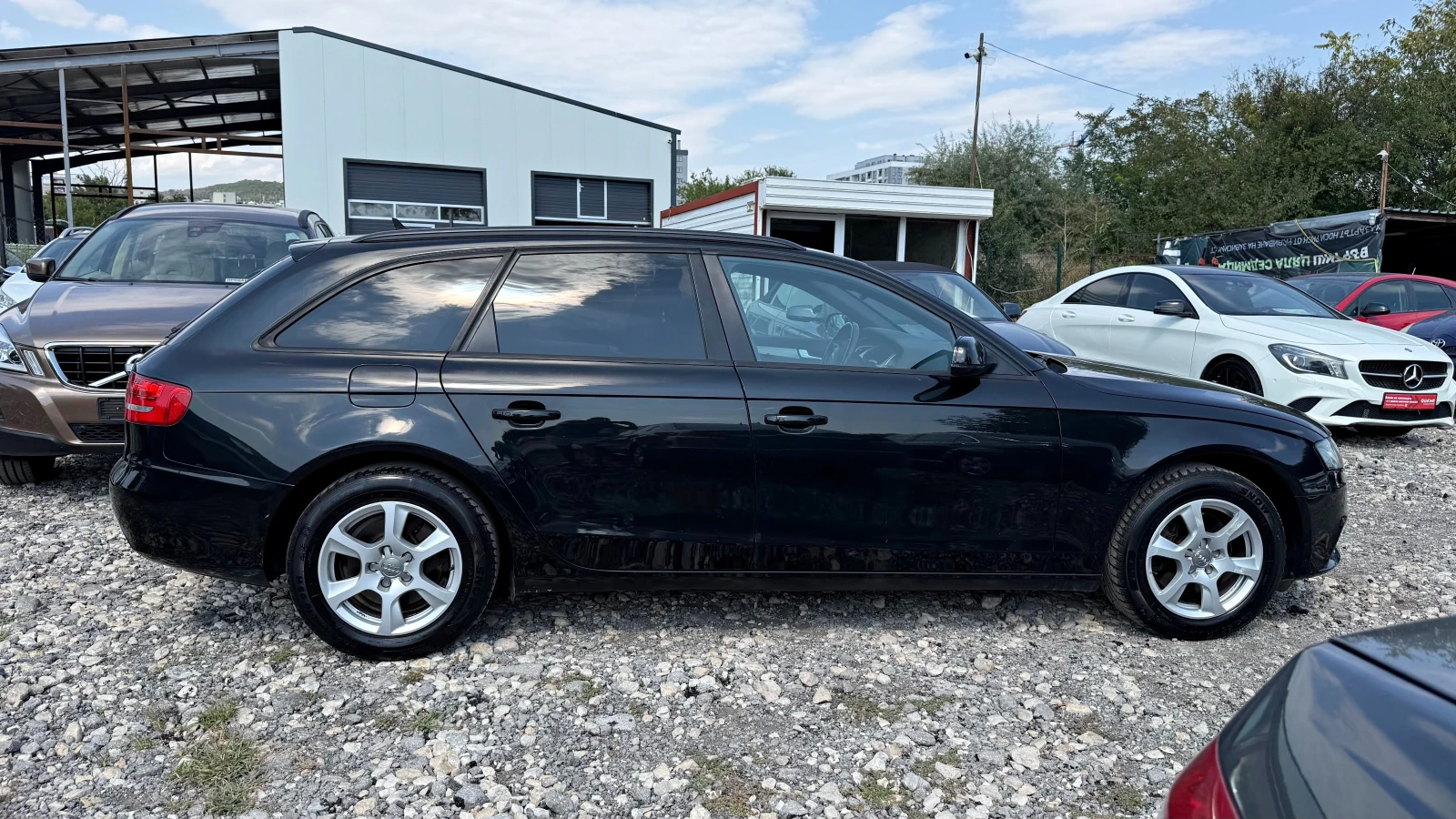 Audi A4 2.0TDI NAVI BIXENON, снимка 4 - Автомобили и джипове - 55930174