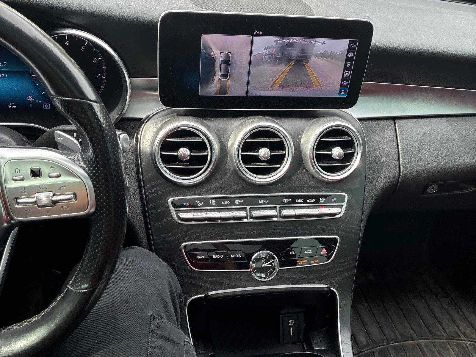 Mercedes-Benz C 300 * CARFAX * FULL DIGITAL * 360 * PANO, снимка 9 - Автомобили и джипове - 55994816