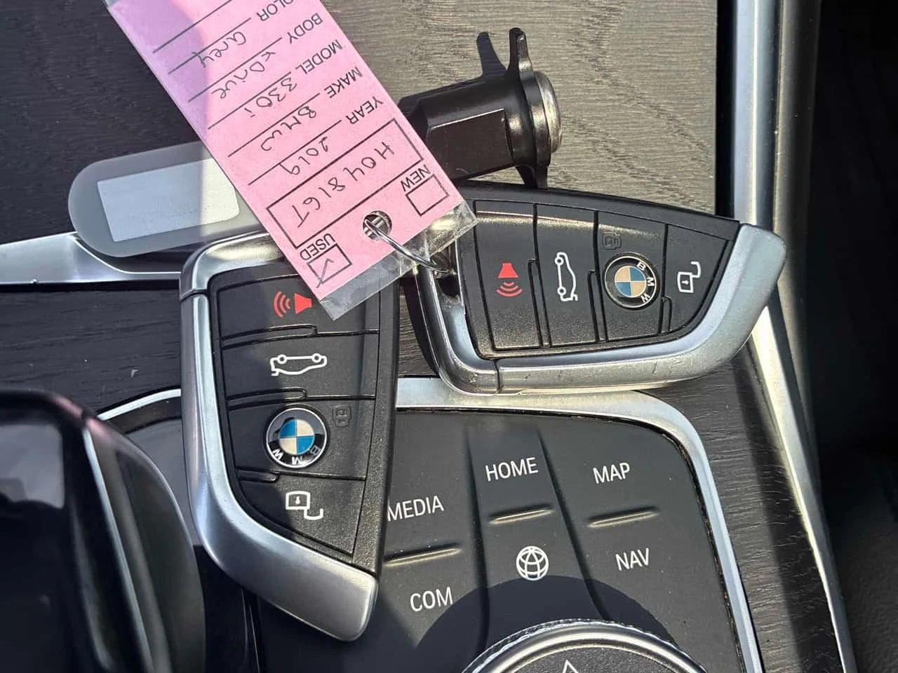 BMW 330 i xDrive | CARFAX | ��������������� | Mobile.bg � ����������� 12