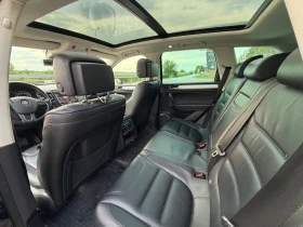 VW Touareg RLine= FaceLift= PANORAMA= DISTRONIC= KEYLES GO= K, снимка 11