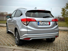 Honda Hr-v Touring 1.8 AWD FULL EXTRAS, снимка 3