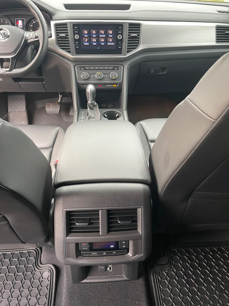 VW Atlas NEW Full Options , снимка 9 - Автомобили и джипове - 44740815