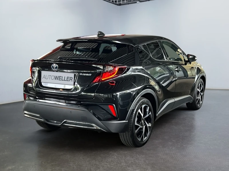 Toyota C-HR 2.0 Hybrid Team D LED/CarPlay/Camera, снимка 3 - Автомобили и джипове - 47505579