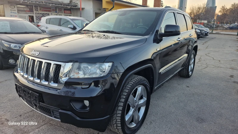 Jeep Grand cherokee 3.0 Overland  панорама кейлес дистрониккато нов, снимка 4 - Автомобили и джипове - 49071369