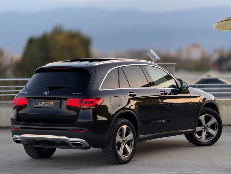 Mercedes-Benz GLC 300 - 4-matic - Facelift - 9G - Panorama - Keyles - , снимка 2 - Автомобили и джипове - 52081940