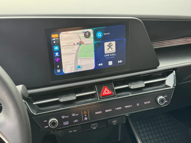 Kia Niro 1.6 HEV, снимка 13 - Автомобили и джипове - 52655962