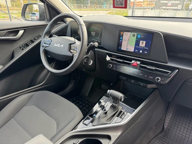 Kia Niro 1.6 HEV, снимка 11 - Автомобили и джипове - 52655962