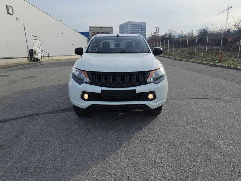 Mitsubishi L200 2.4did---136 000км, снимка 5 - Автомобили и джипове - 52816642