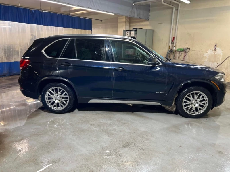 BMW X5 * xDrive35i * КОМПЛЕКТ ГУМИ * 360* ОБДУХВАНЕ, снимка 3 - Автомобили и джипове - 53298614