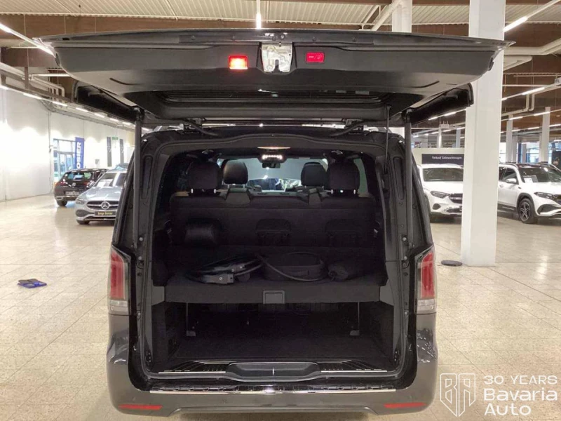 Mercedes-Benz EQV 300 long, снимка 5 - Автомобили и джипове - 53449156