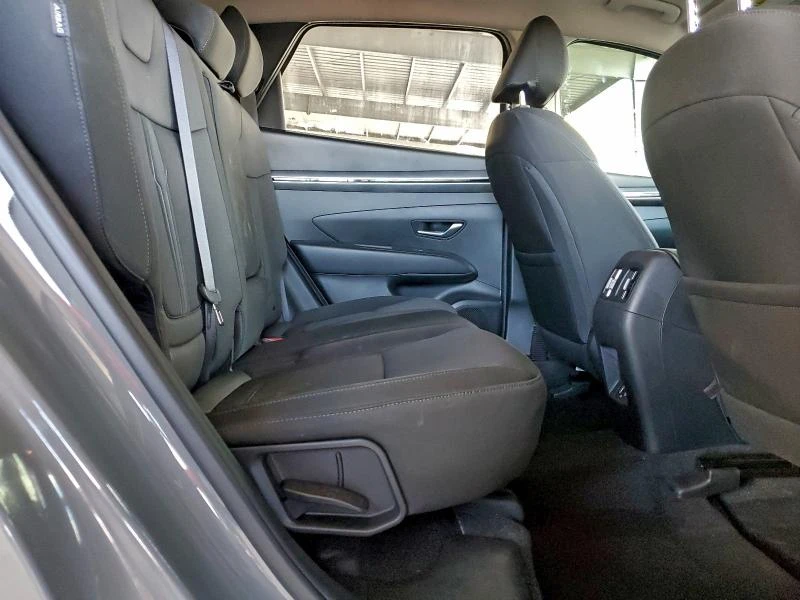 Hyundai Tucson 2.5L 4 FRONT WHEEL DRIVE | Mobile.bg � ����������� 12