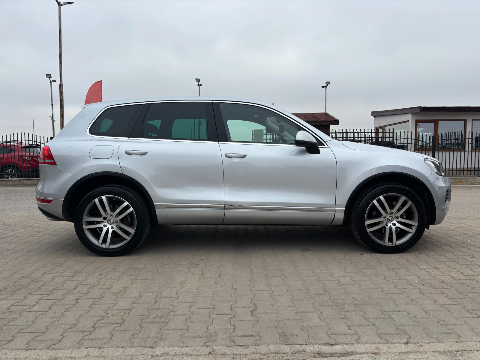 VW Touareg 3.0D 4MOTION EURO 5A - изображение 6