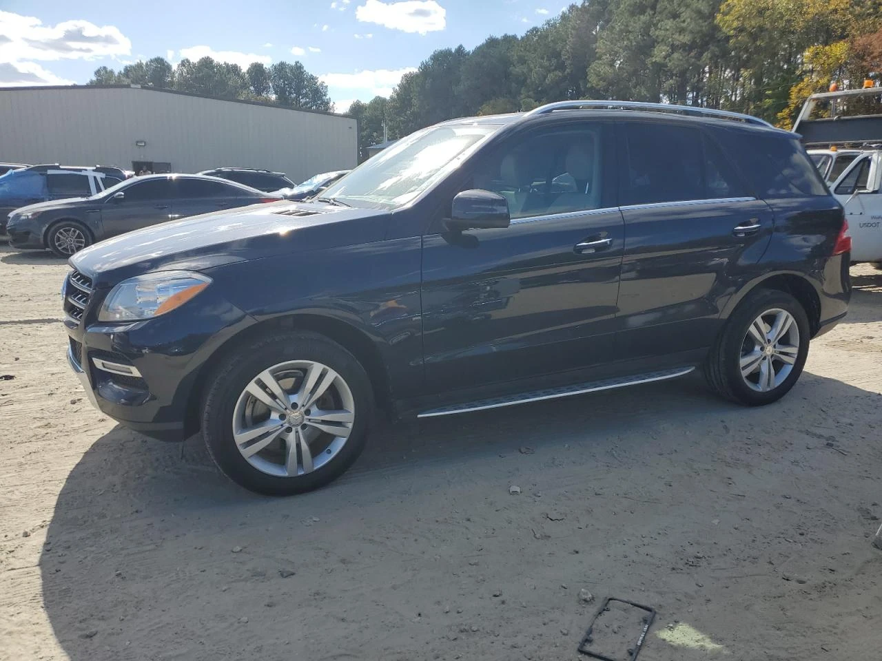 Mercedes-Benz ML 350 4MATIC* HARMAN/KARDON* KEYLESS - [1] 