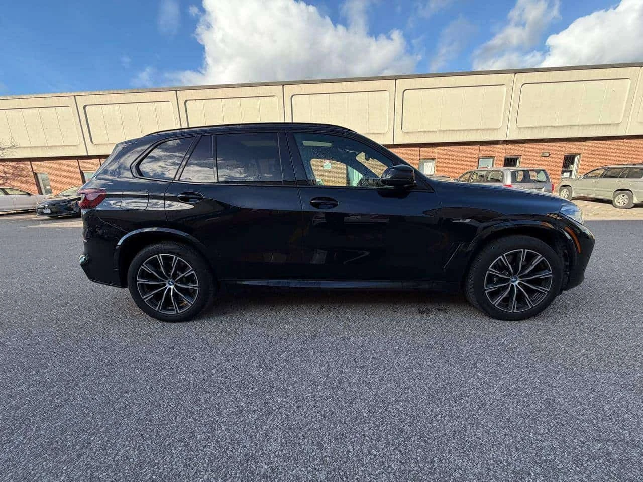 BMW X5 * xDrive45e * HEAD-UP* 360КАМЕРИ* ОБДУХВАНЕ* ЩОРИ*, снимка 14 - Автомобили и джипове - 53917213