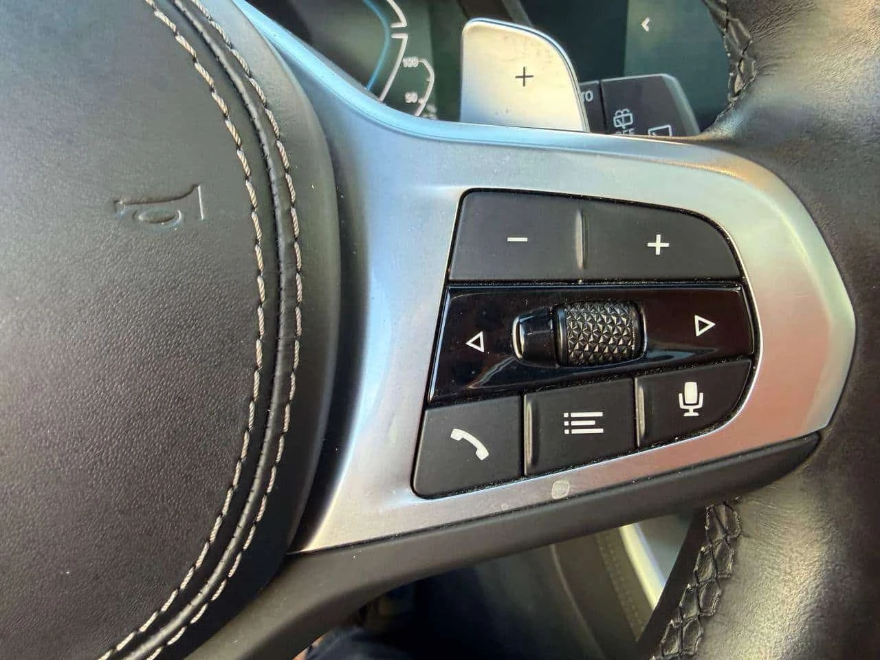 BMW X5 * xDrive45e * HEAD-UP* 360КАМЕРИ* ОБДУХВАНЕ* ЩОРИ*, снимка 17 - Автомобили и джипове - 53917213