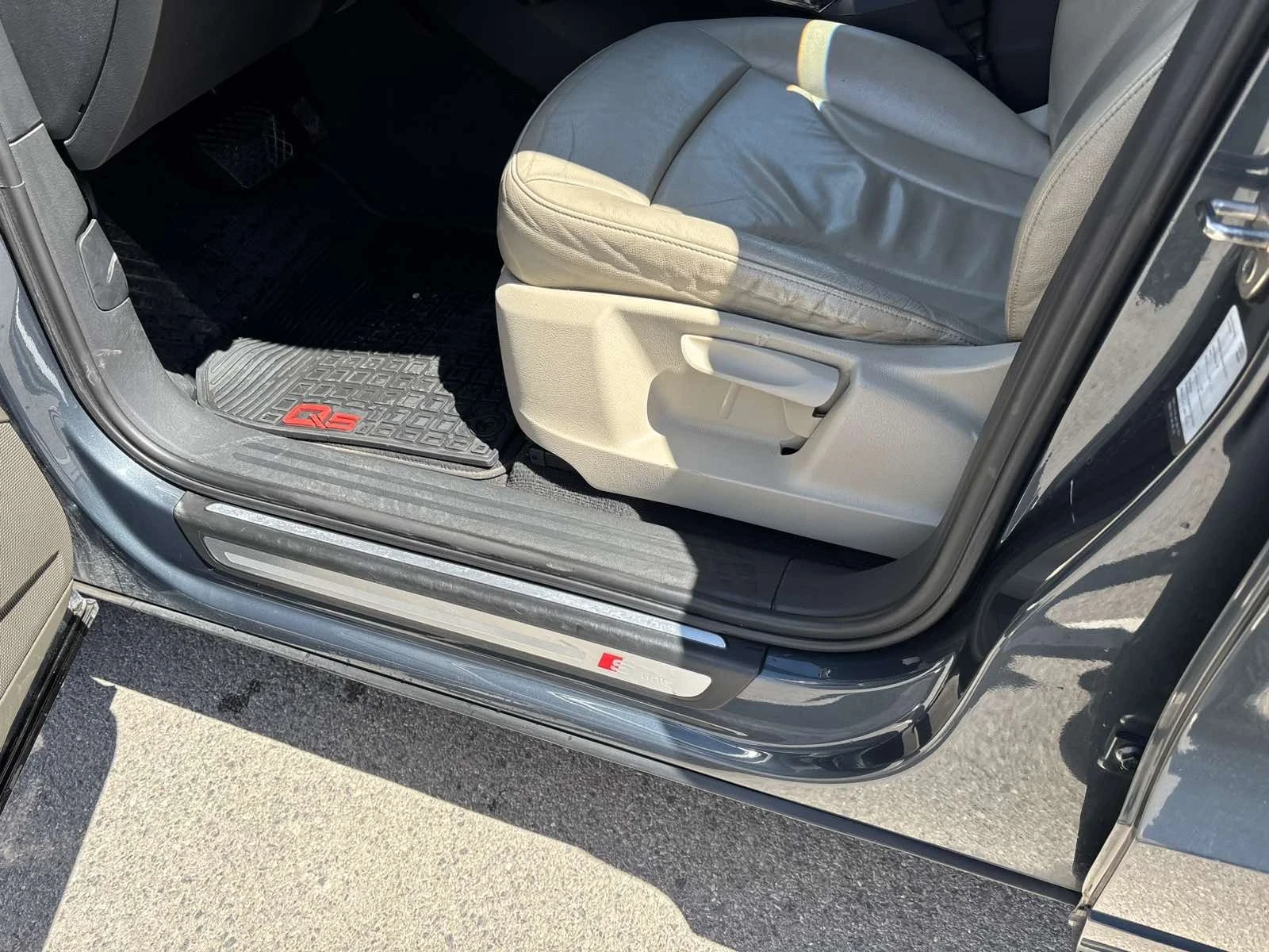 Audi Q5, снимка 13 - Автомобили и джипове - 54179660