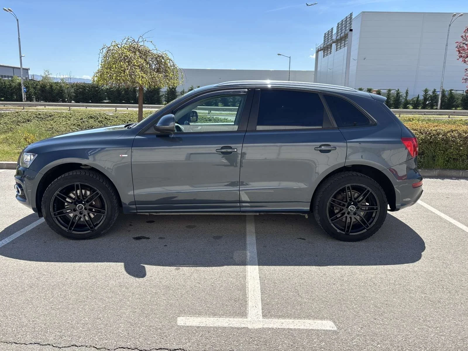 Audi Q5, снимка 9 - Автомобили и джипове - 54179660