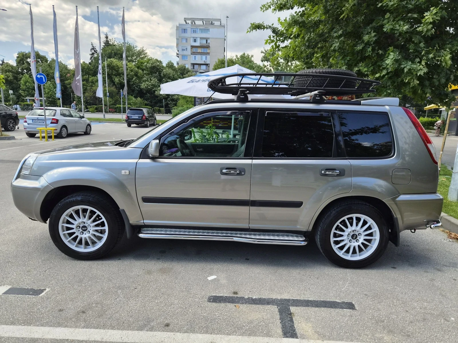 Nissan X-trail T-30, снимка 10 - Автомобили и джипове - 54972369