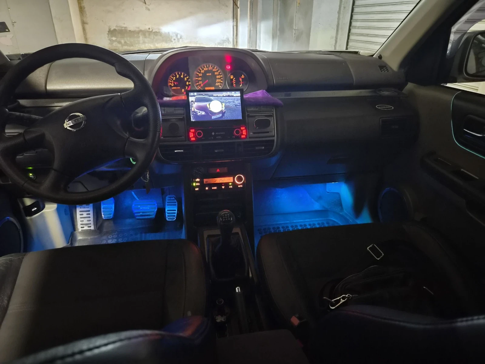 Nissan X-trail T-30, снимка 16 - Автомобили и джипове - 54972369