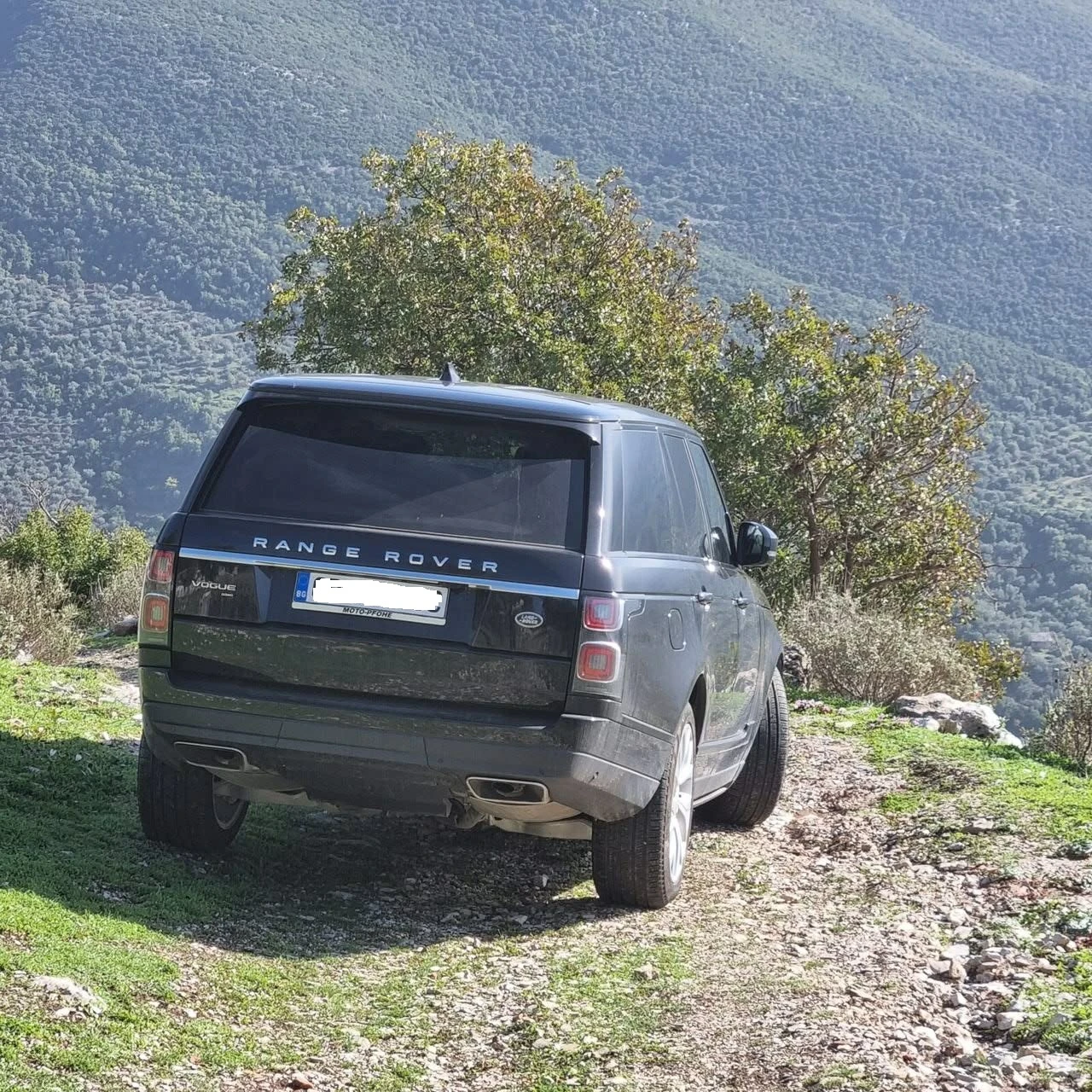 Land Rover Range Rover Sport SWB VOGUE 3.00, снимка 2 - Автомобили и джипове - 55122378