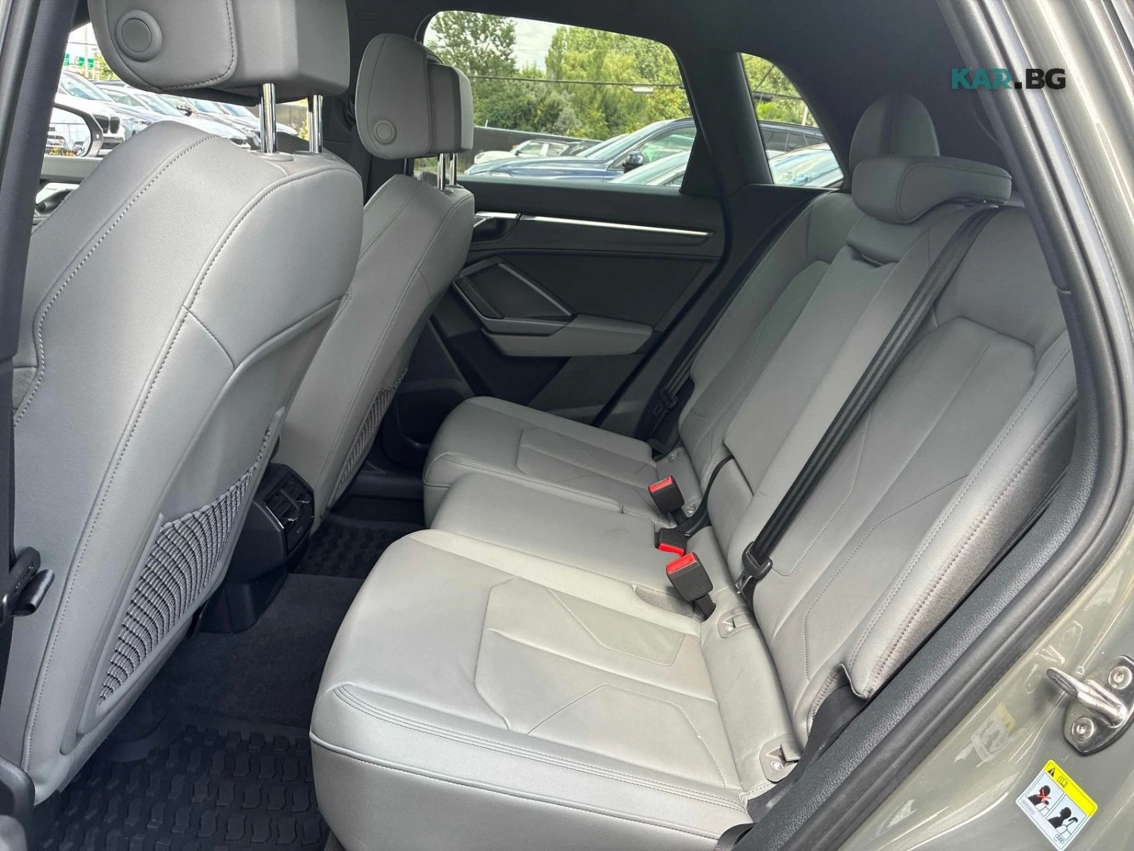 Audi Q3 Progressiv * S Line * АвтоКредит * (ЦЕНА ДО БГ), снимка 16 - Автомобили и джипове - 55712818