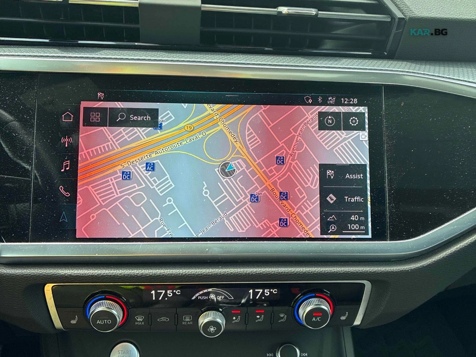 Audi Q3 Progressiv * S Line * АвтоКредит * (ЦЕНА ДО БГ), снимка 13 - Автомобили и джипове - 55712818