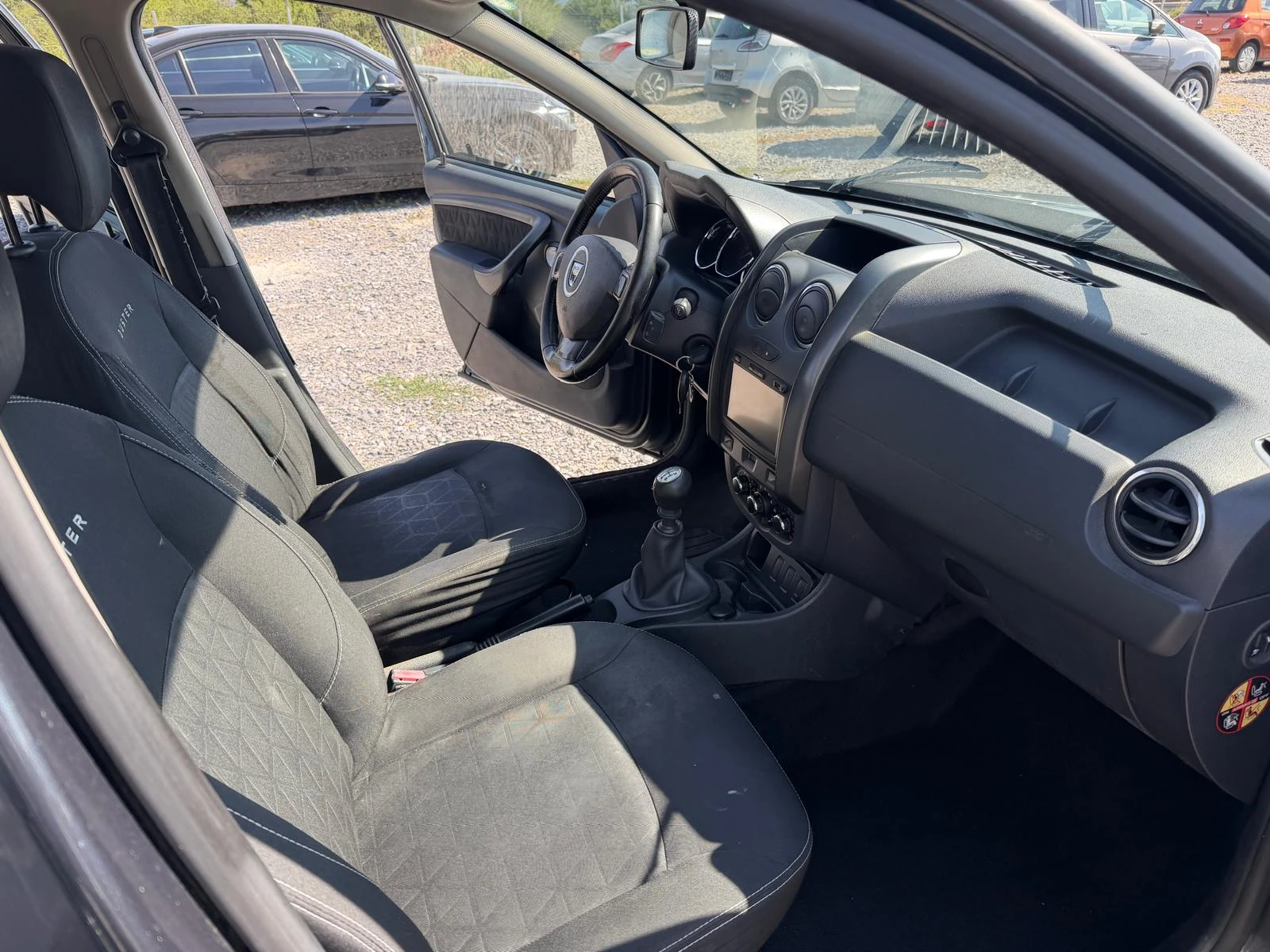Dacia Duster 1.5DCI EURO5B, снимка 6 - Автомобили и джипове - 55722520