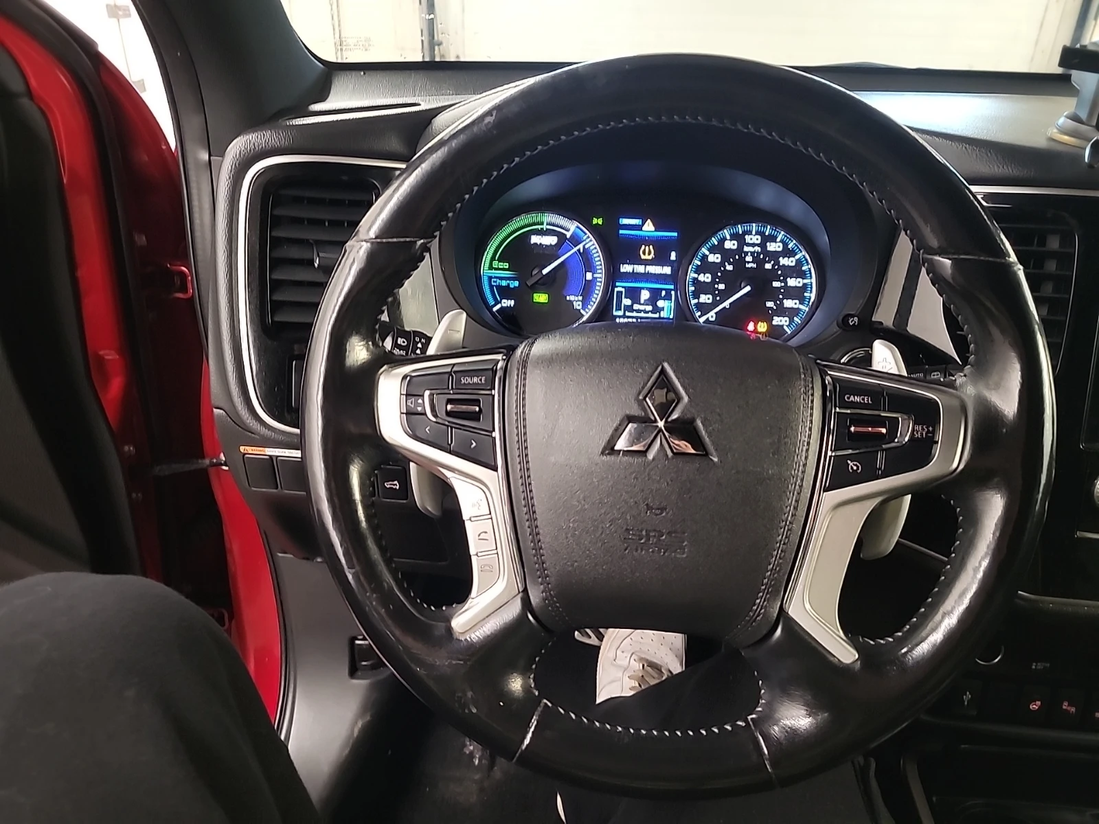 Mitsubishi Outlander Black Edition S-AWC* AWD* �������* ����* �.�����*  | Mobile.bg � ����������� 8