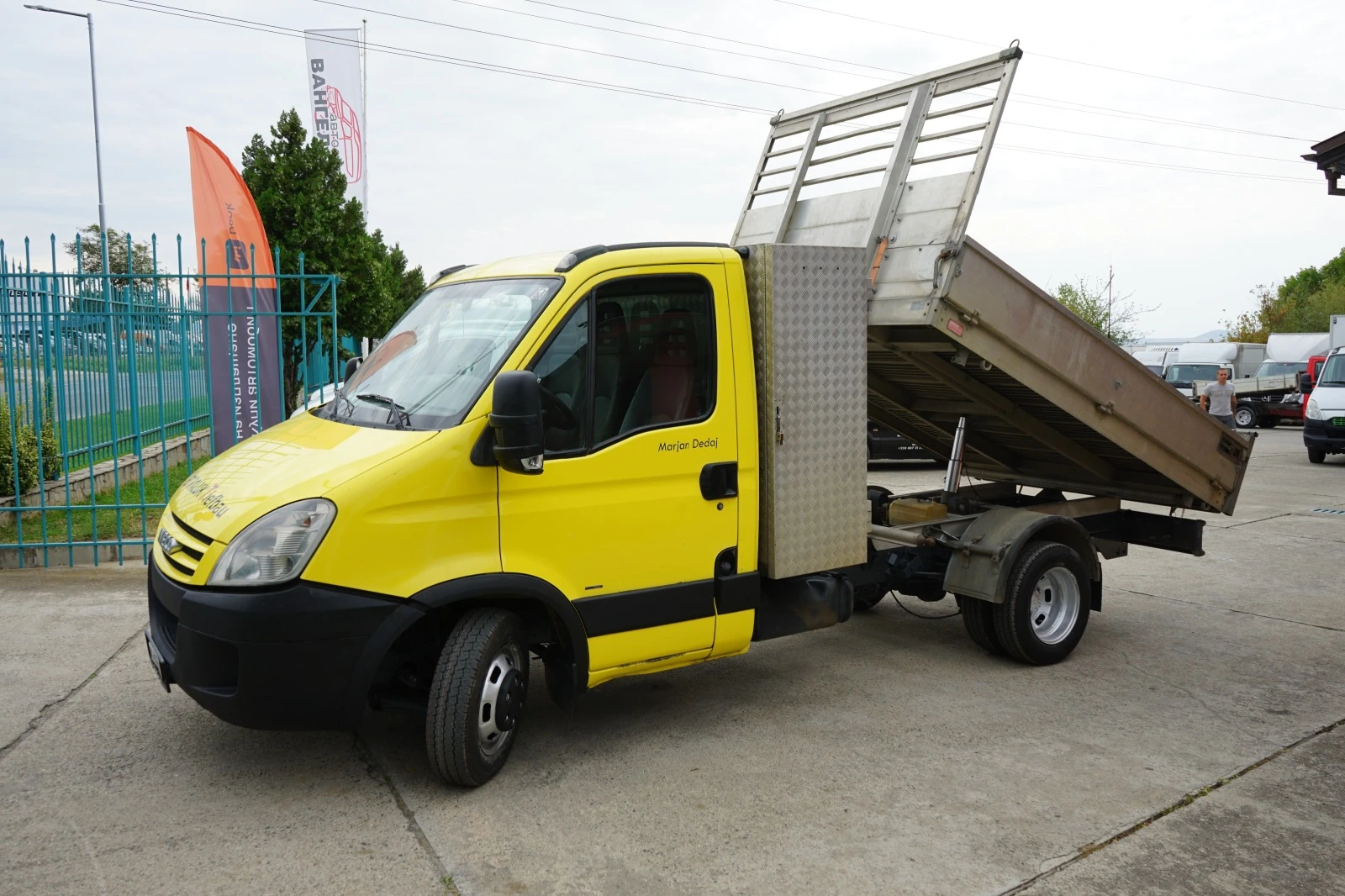 Iveco Daily 3.0HPI* 35c15* Тристранен самосвал - изображение 3