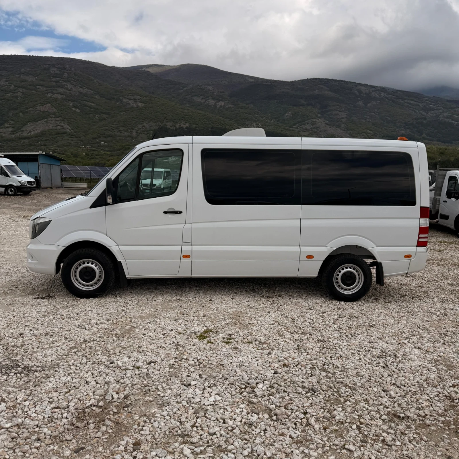 Mercedes-Benz Sprinter 316 9местен-Климатик-Евро6 - изображение 4