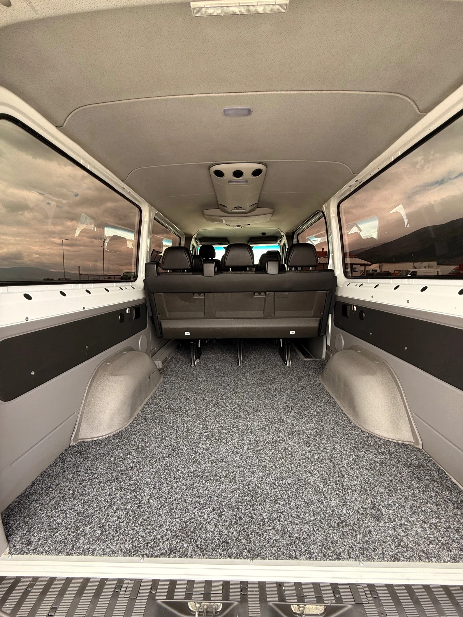 Mercedes-Benz Sprinter 316 9местен-Климатик-Евро6 - изображение 8