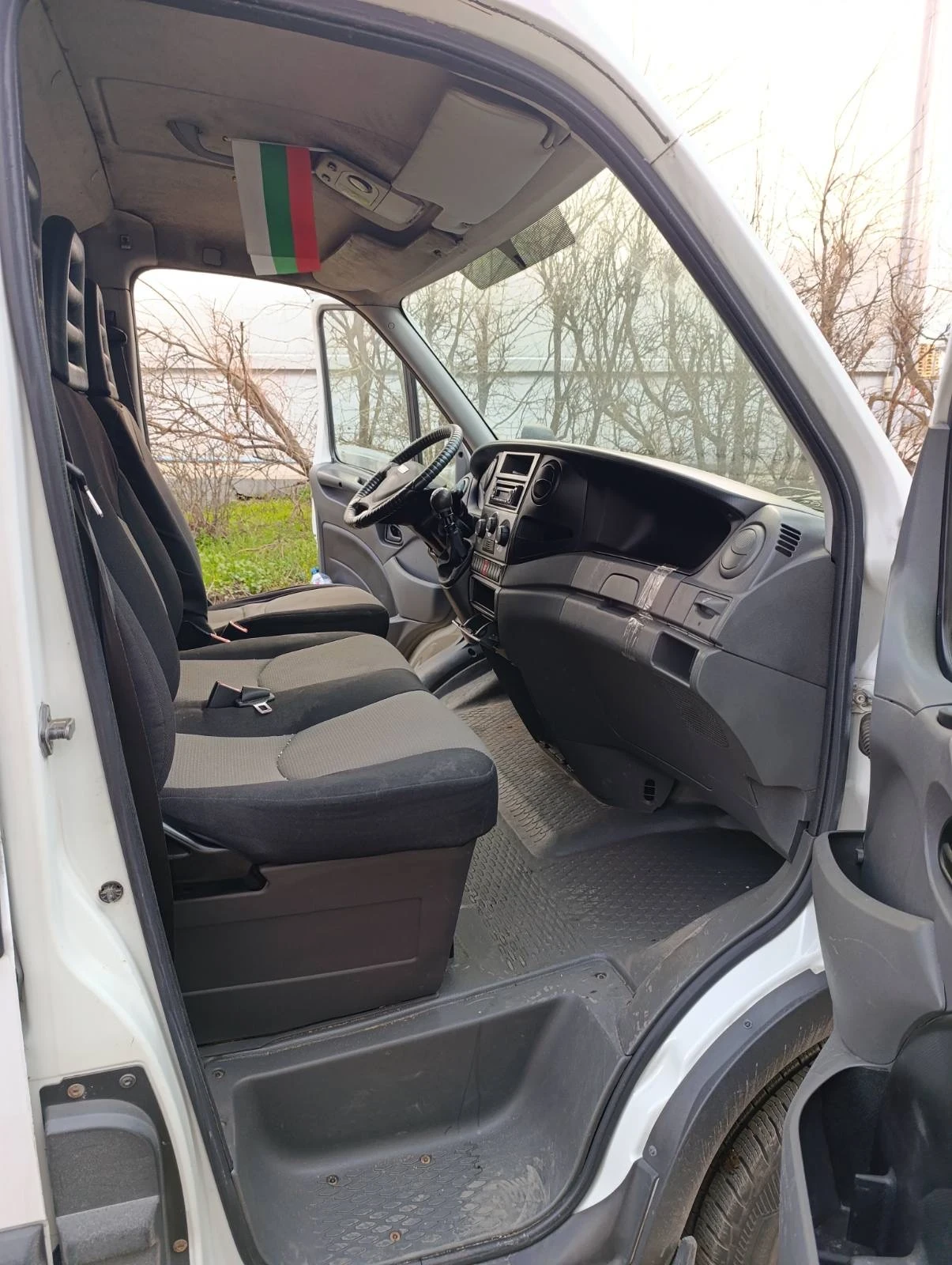 Iveco Daily 35s11, снимка 6 - Бусове и автобуси - 54194284