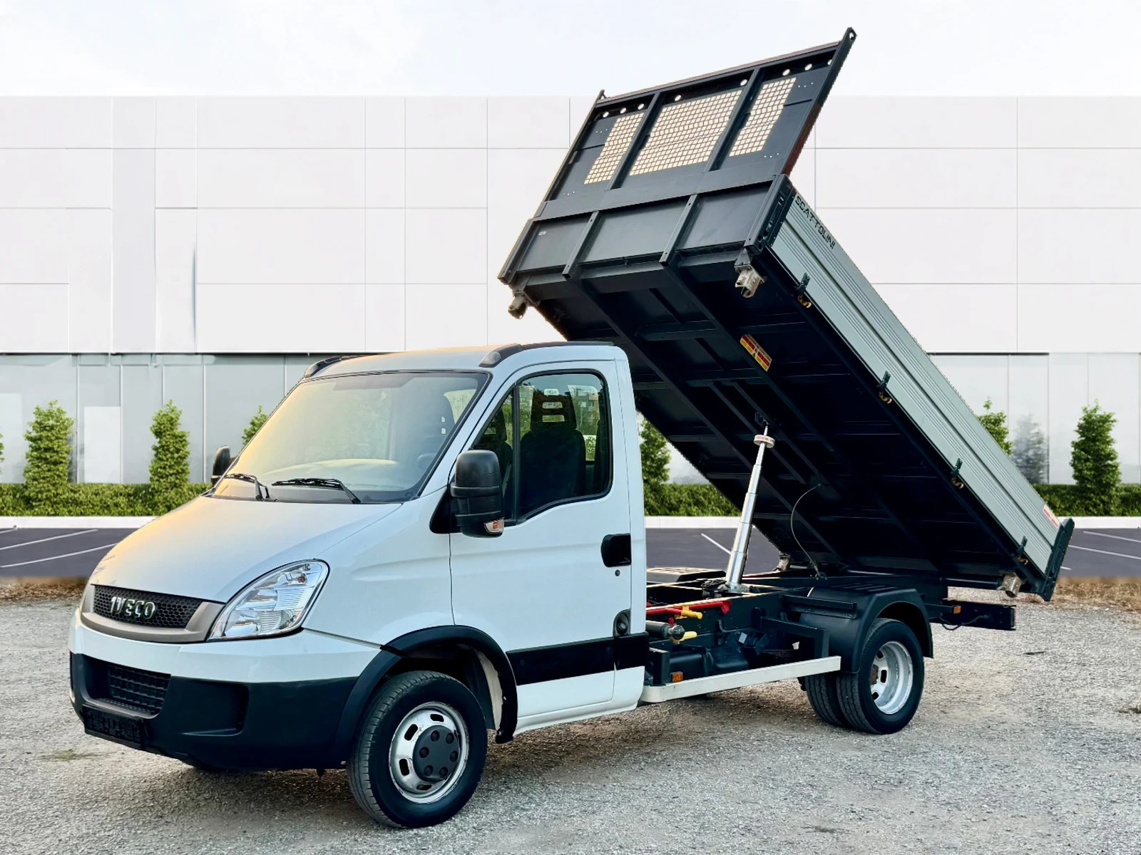Iveco Daily 98хил.км!!!* * 3.60м. ТРИСТРАНЕН САМОСВАЛ SCATTOLI, снимка 3 - Бусове и автобуси - 56225924