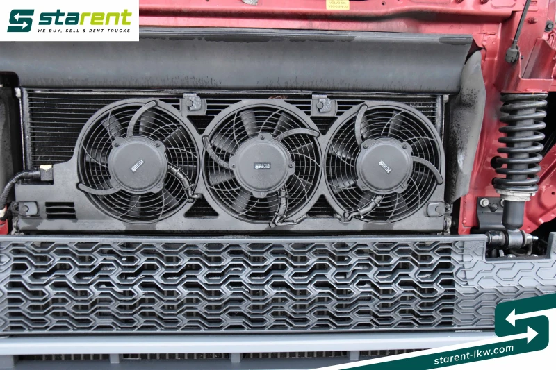 Volvo Fh SZM25124, снимка 13 - Камиони - 52569799