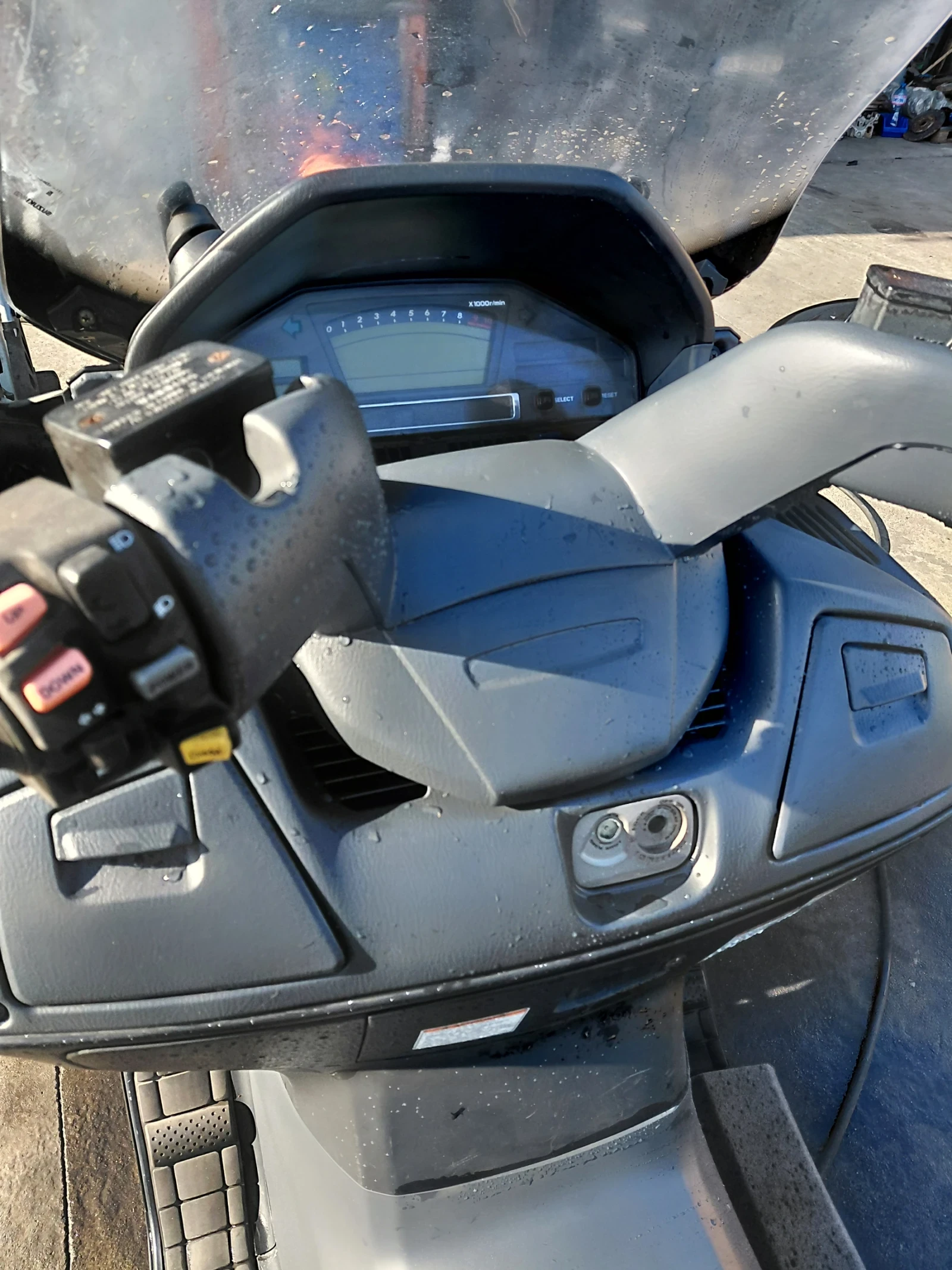 Suzuki Burgman 650 abs , снимка 5 - Мотоциклети и мототехника - 54839216