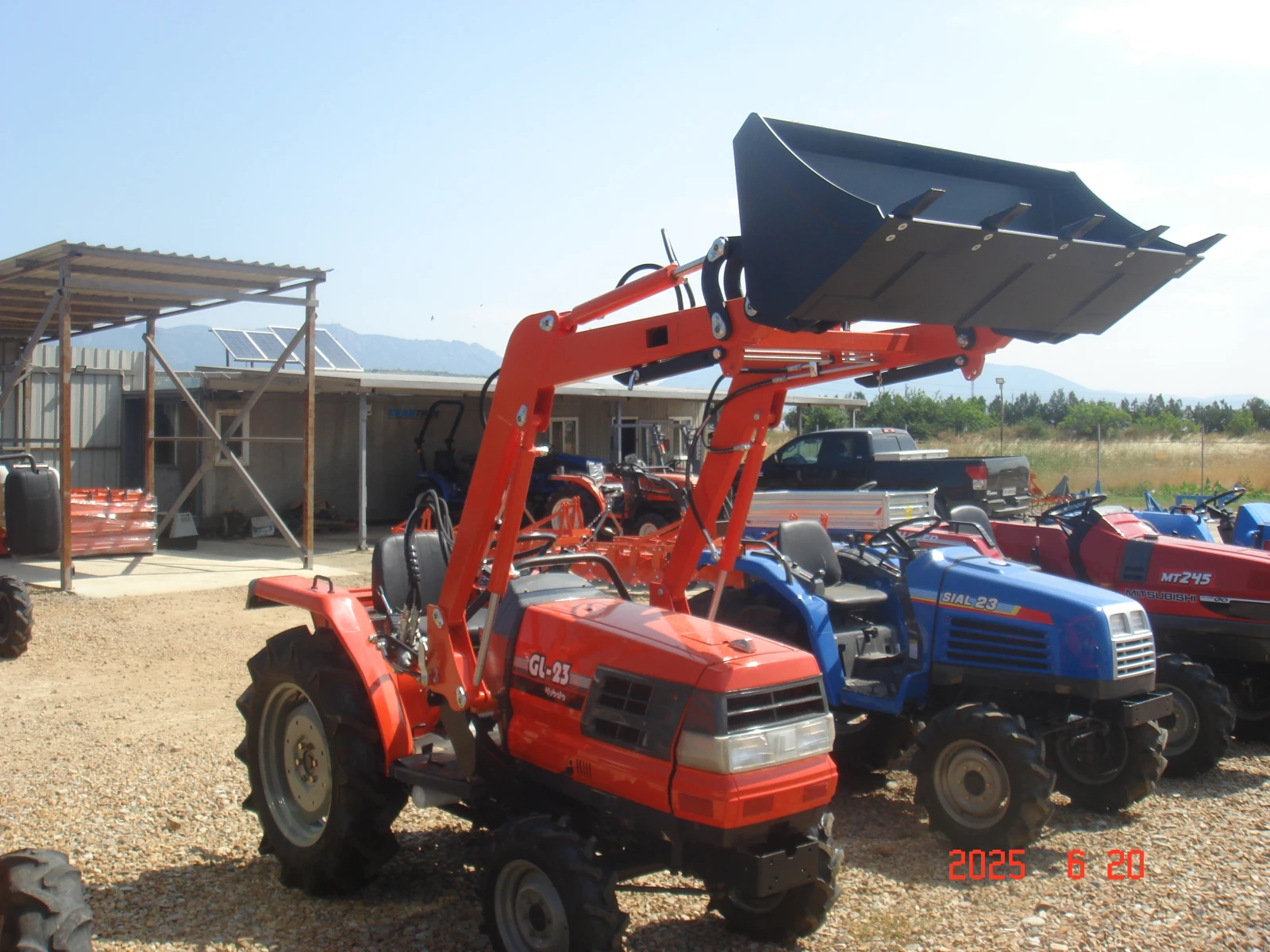Трактор Kubota СКАЙТРАК - изображение 2