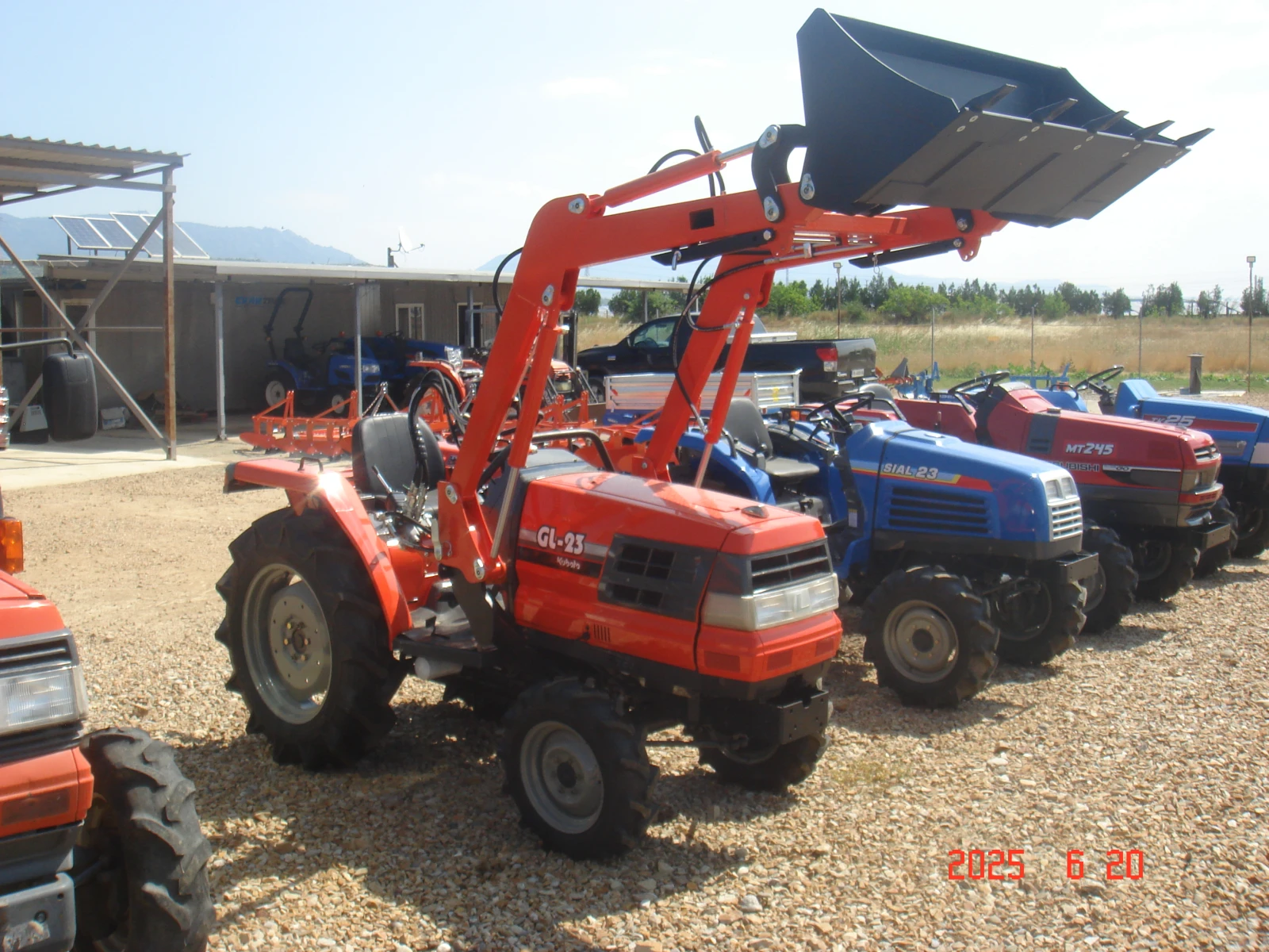 Трактор Kubota СКАЙТРАК - изображение 3